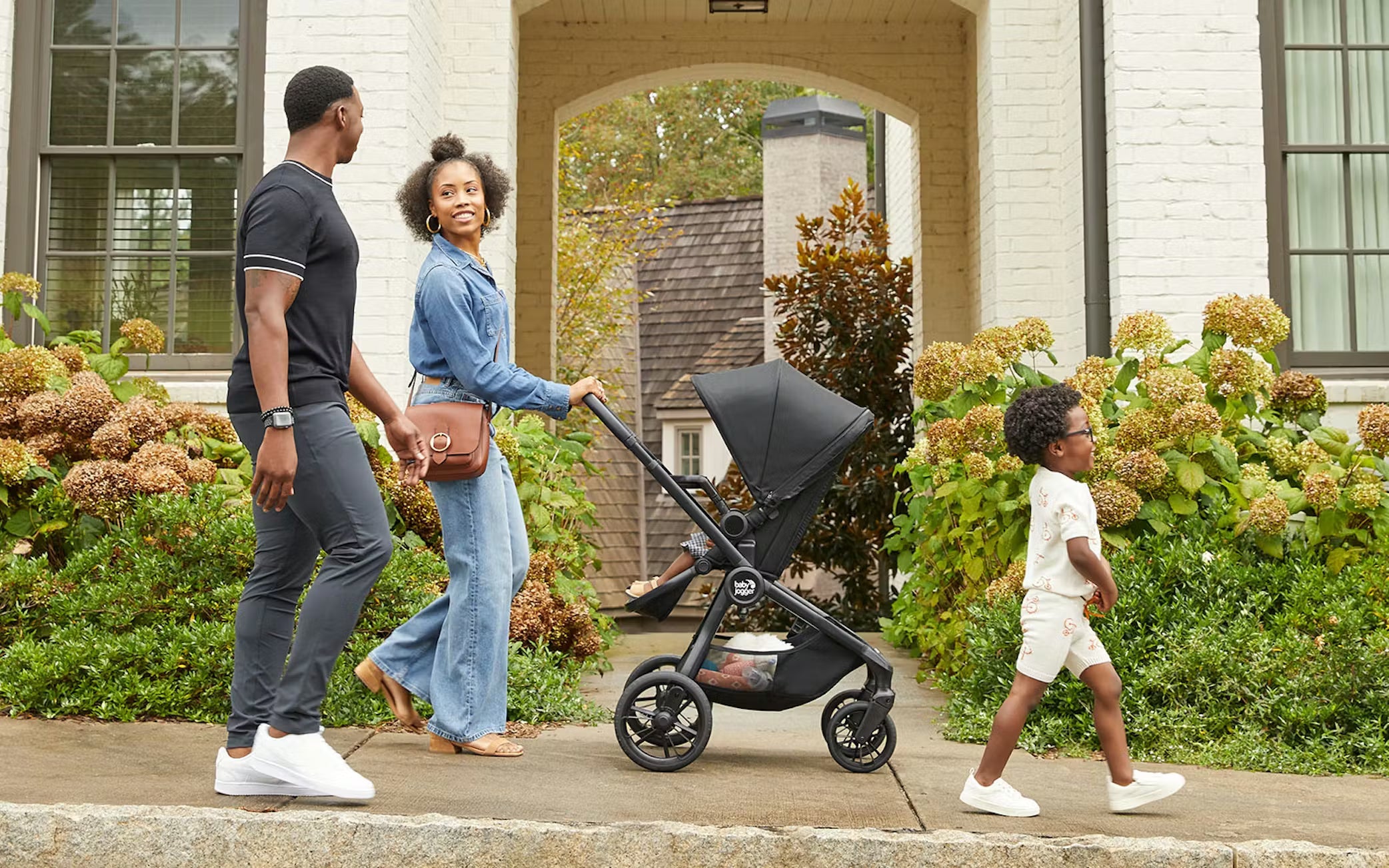 Buy Baby Strollers & Prams Online in Singapore – Jarrons & Co.