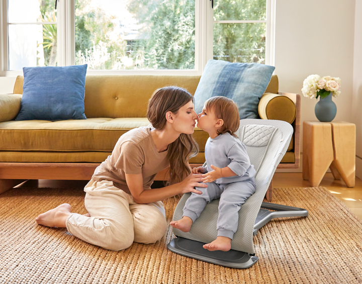Ergobaby Evolve 3 in 1 Mesh Bouncer | 3 Colors