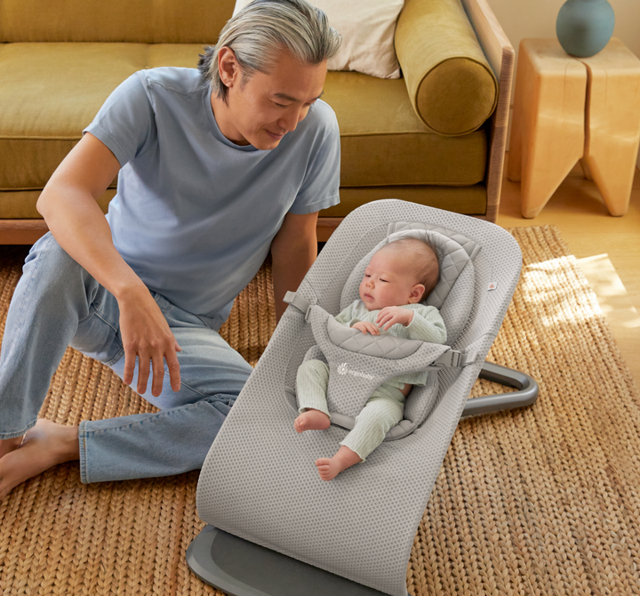 Ergobaby Evolve 3 in 1 Mesh Bouncer | 3 Colors