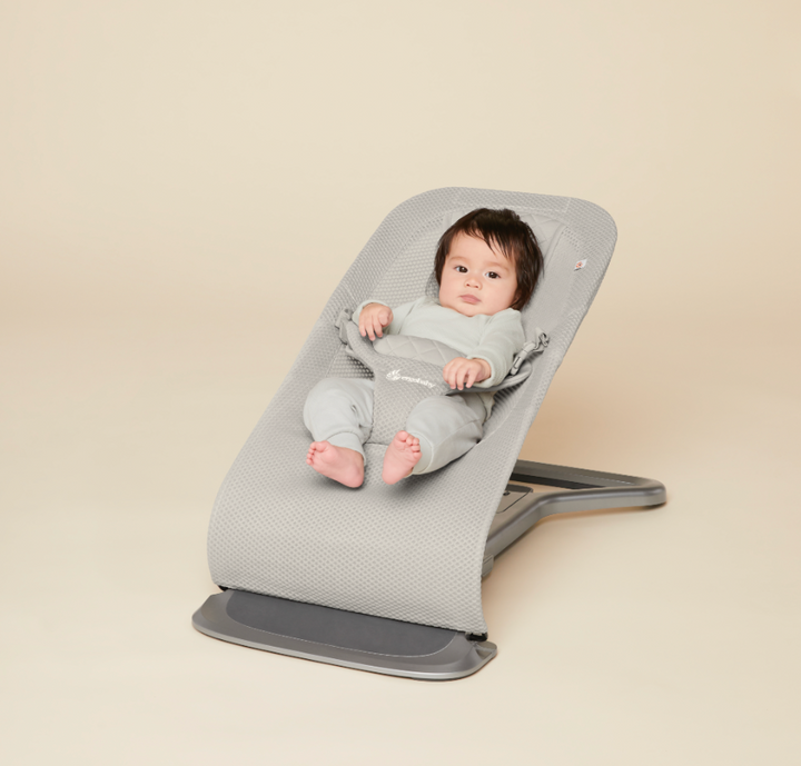 Ergobaby Evolve 3 in 1 Mesh Bouncer | 3 Colors