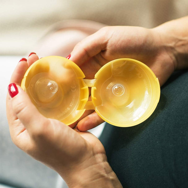 Medela Contact™ Nipple Shields (M)