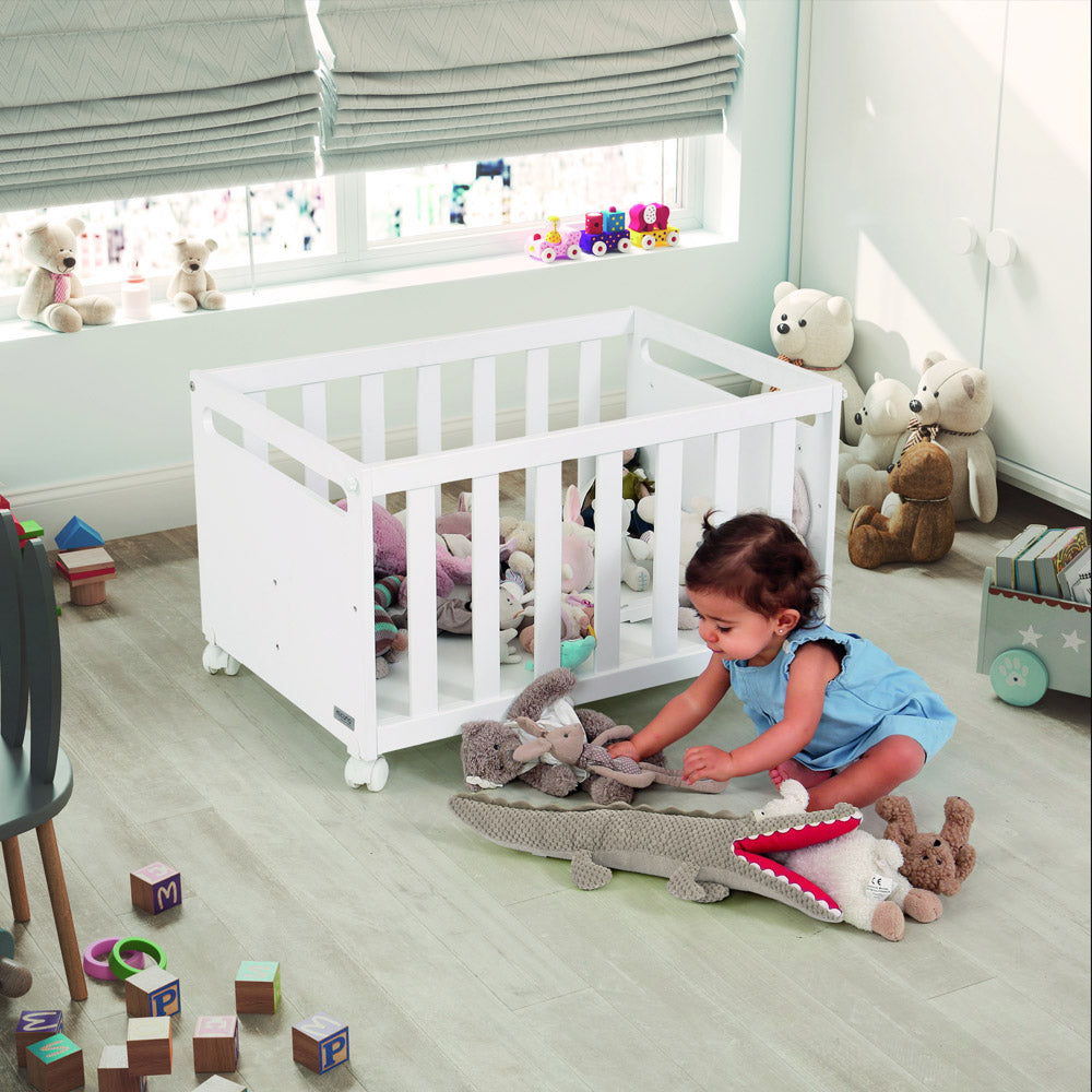 Micuna You & Me Plus Mini Crib (Online Exclusive)