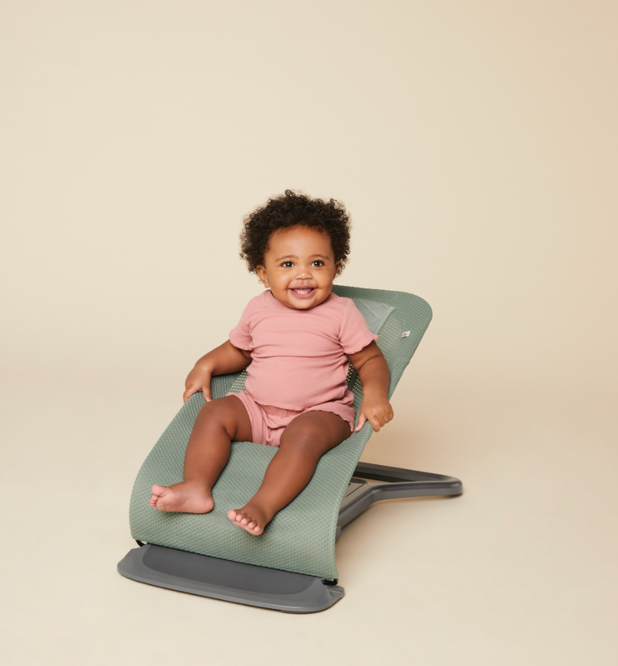 Ergobaby Evolve 3 in 1 Mesh Bouncer | 3 Colors