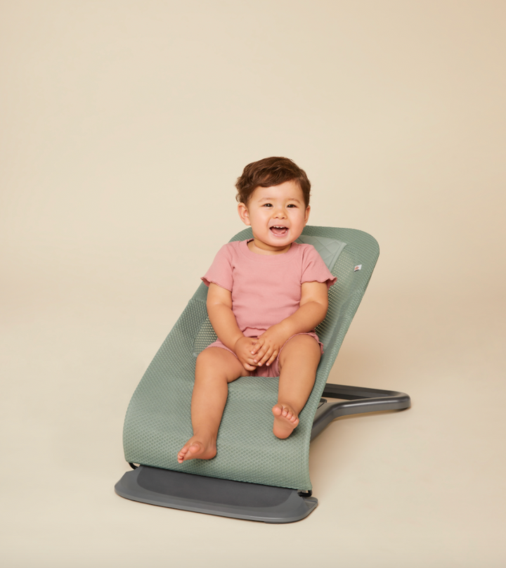 Ergobaby Evolve 3 in 1 Mesh Bouncer | 3 Colors