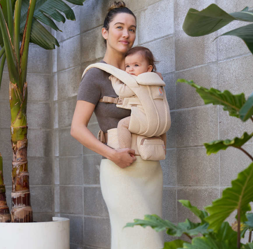 Ergobaby Omni Deluxe Mesh Baby Carrier - Natural Beige