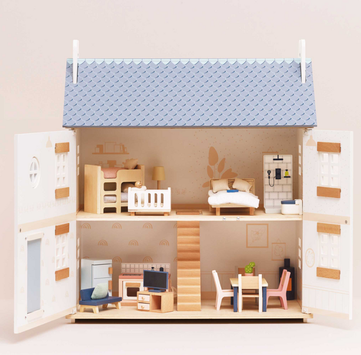 Le Toy Van Bay Tree Wooden Dolls House