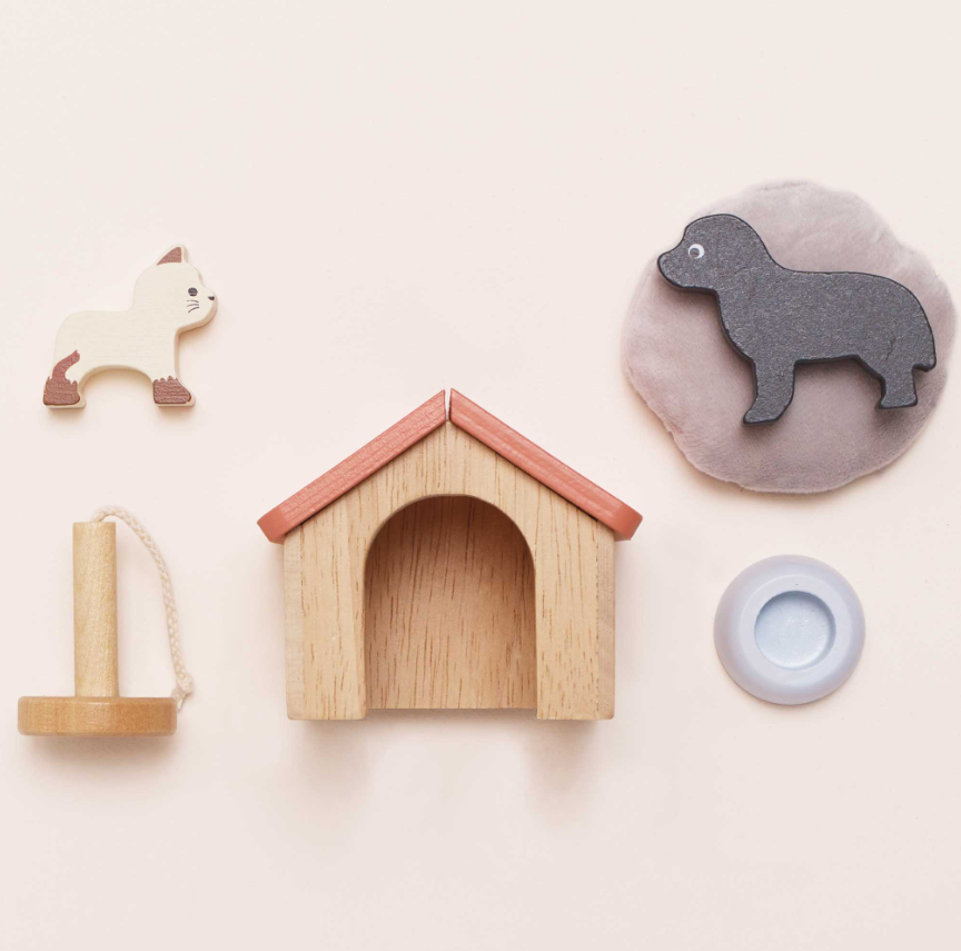 Le Toy Van Dolls House Pet Set