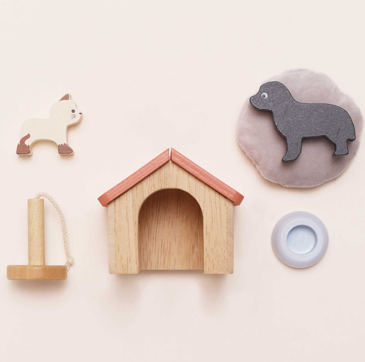 Le Toy Van Dolls House Pet Set