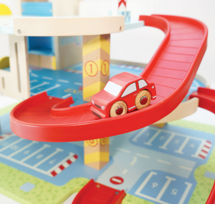 Le Toy Van Le Grand Wooden Garage