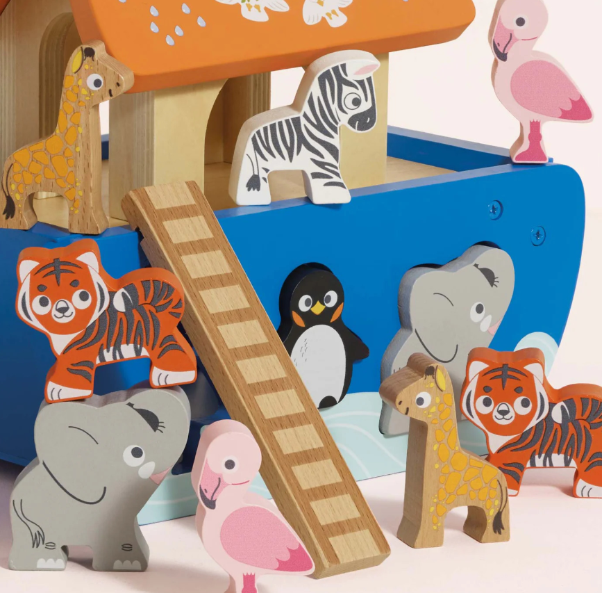 Le Toy Van Noah's Ark & Animals Shape Sorter