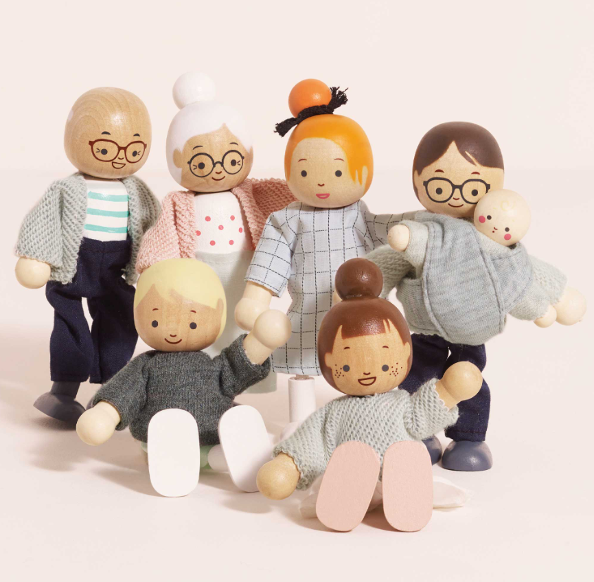 Le Toy Van Wooden Dolls House Family