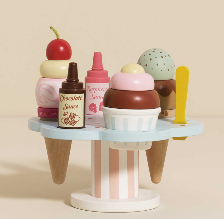 Le Toy Van Wooden Ice Cream Stand & Toppings