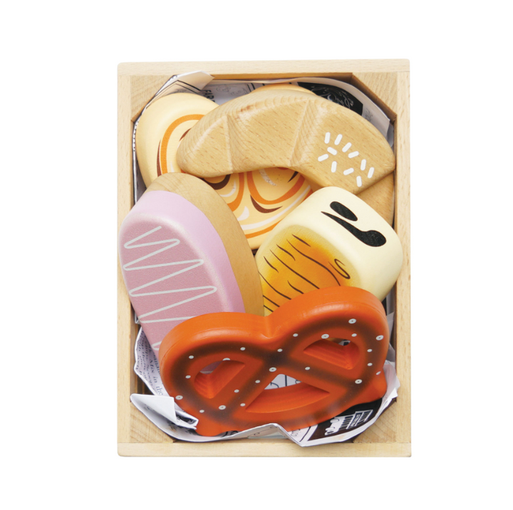 Le Toy Van Wooden Market Crate - Bakery & Patisserie