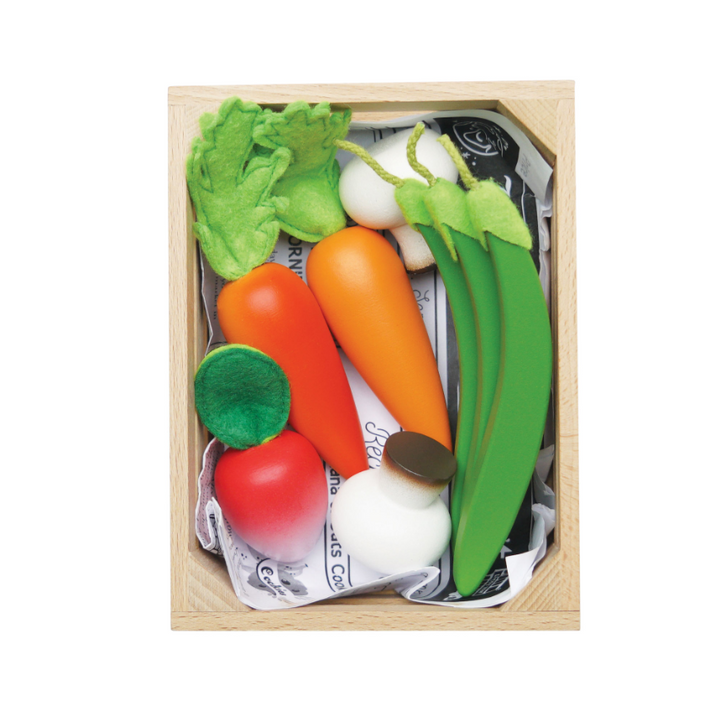 Le Toy Van Wooden Market Crate - Harvest Vegetables
