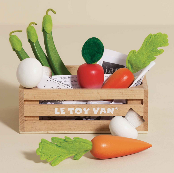 Le Toy Van Wooden Market Crate - Harvest Vegetables