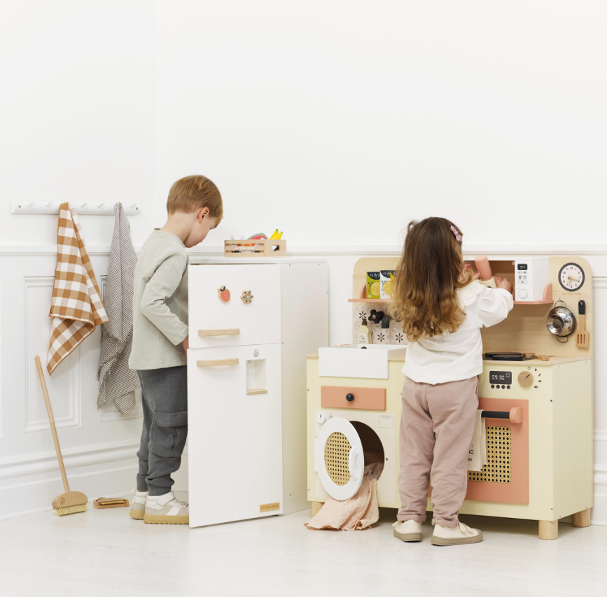 Le Toy Van Wooden Play Kitchen