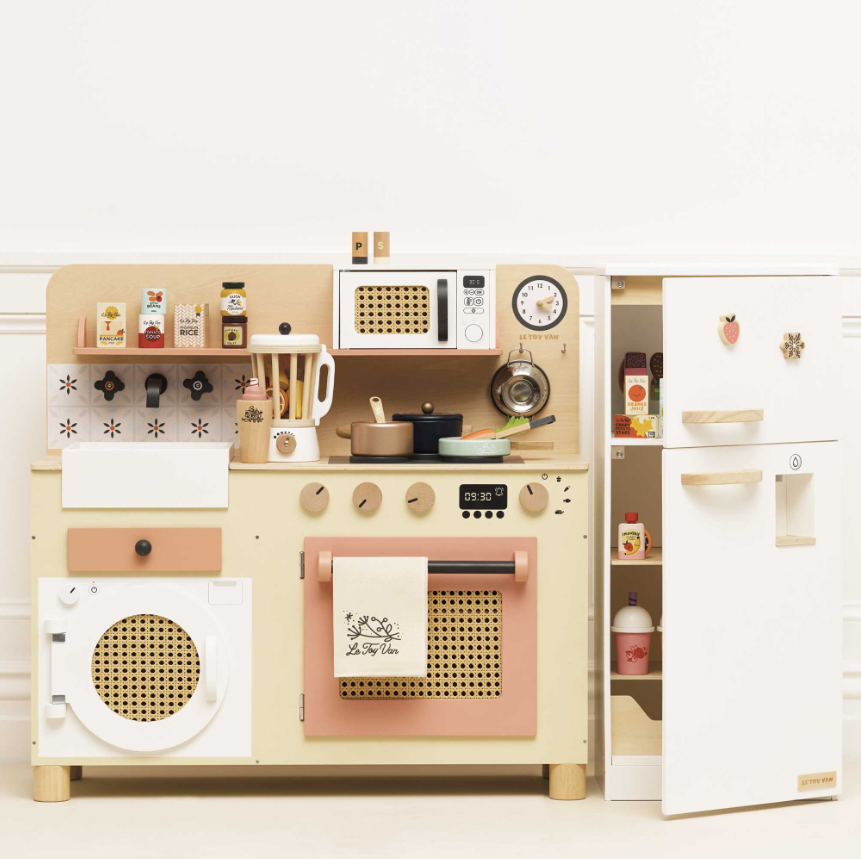 Le Toy Van Wooden Play Kitchen