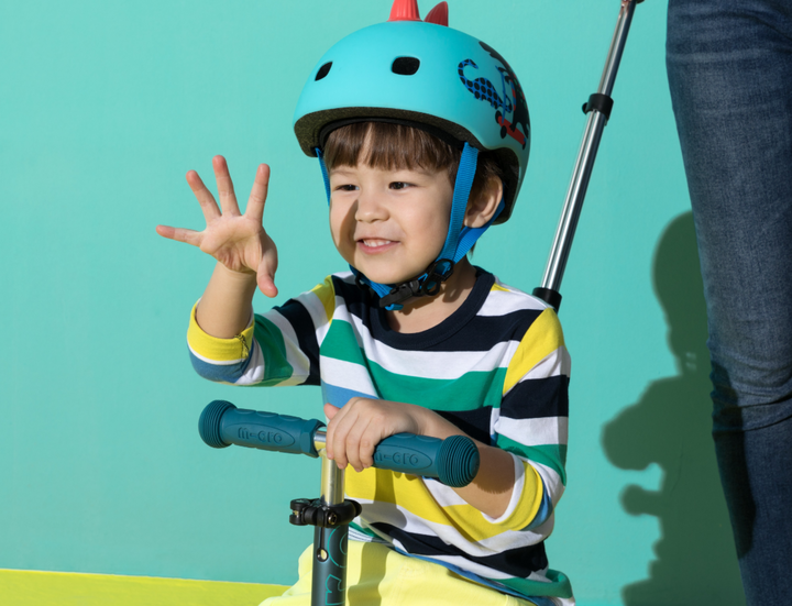 Micro 3D Scootersaurus Helmet
