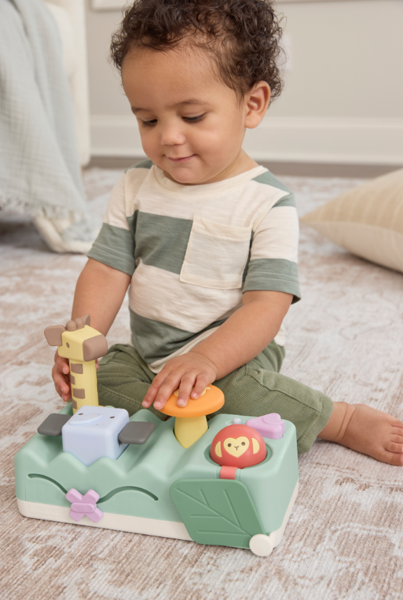 Skip Hop Geometric Wonders Musical Pounding Bench