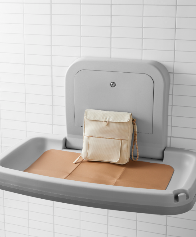 Skip Hop Clean Slate Changing Station | 2 Colors