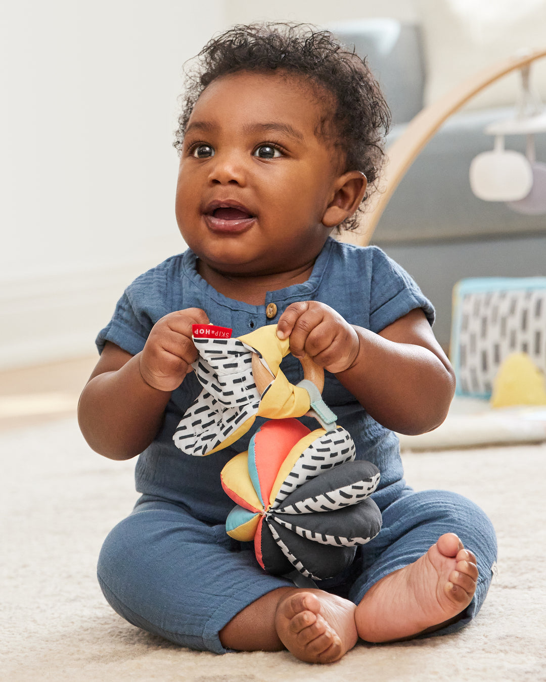 Skip Hop Discoverosity 3-in-1 Classic Stroller Toy