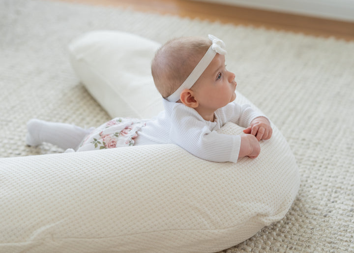 Theraline The Original Maternity and Nursing Pillow